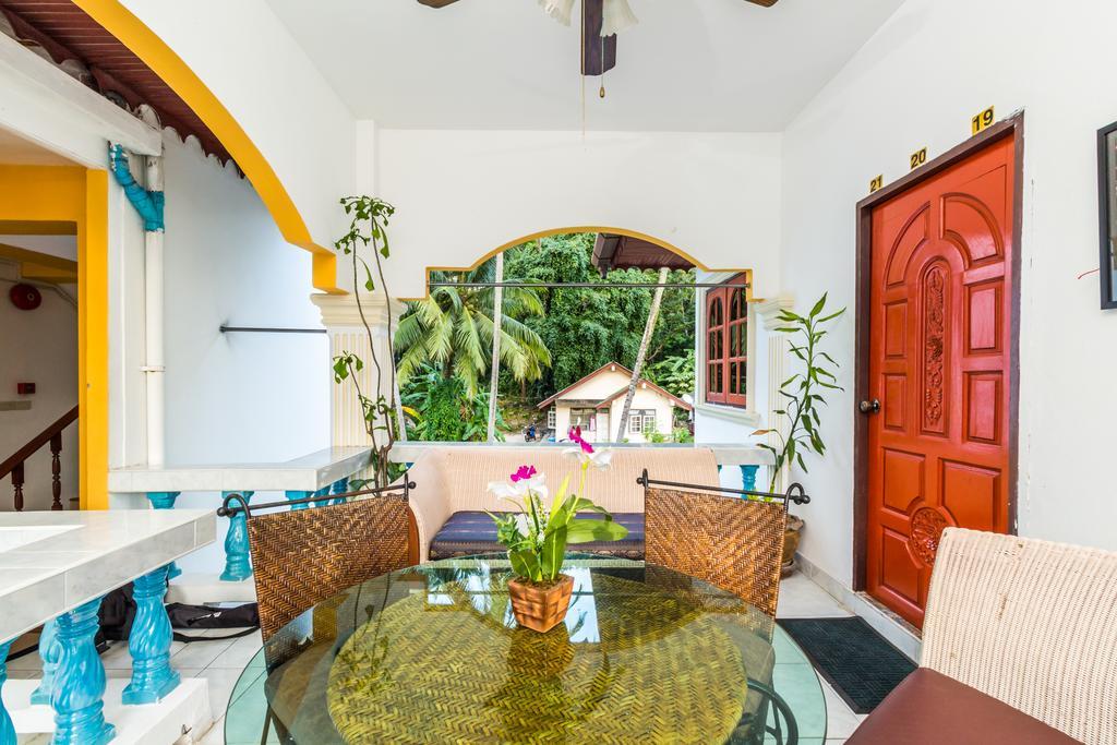 Eriksson Guesthouse Patong Eksteriør billede