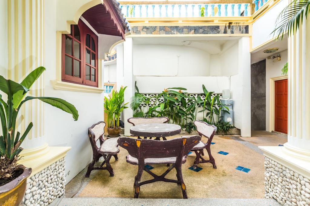 Eriksson Guesthouse Patong Eksteriør billede