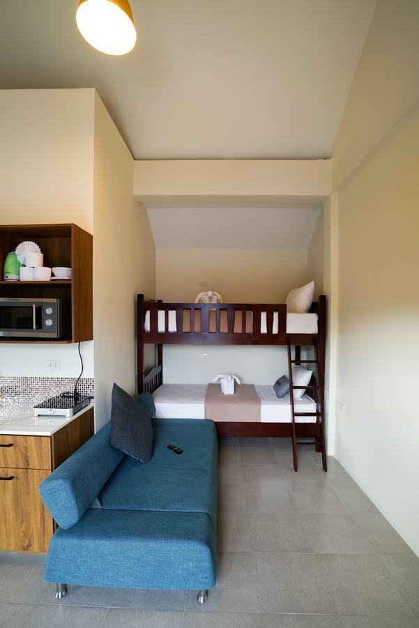 Eriksson Guesthouse Patong Værelse billede